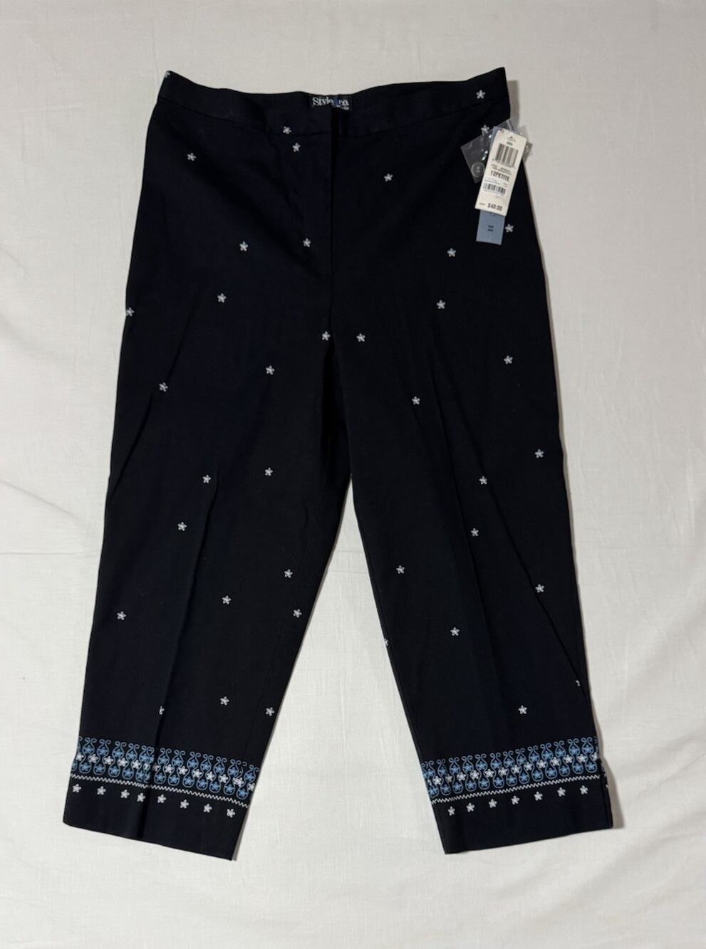 Style&Co Women’s black cropped capri pants - Size 12P - NWT